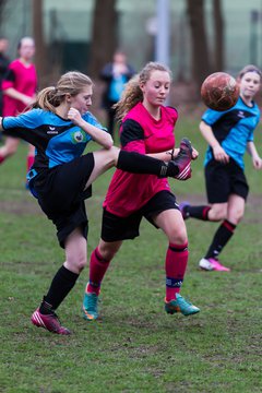 Bild 156 - C-Juniorinnen MTSV Olympia Neum�nster - SV Wahlstedt : Ergebnis: 7:4